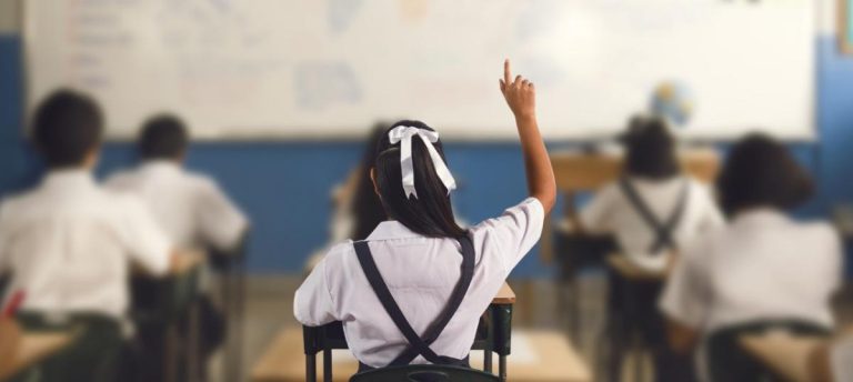 Fundación Romero otorgará 800,000 becas para jóvenes